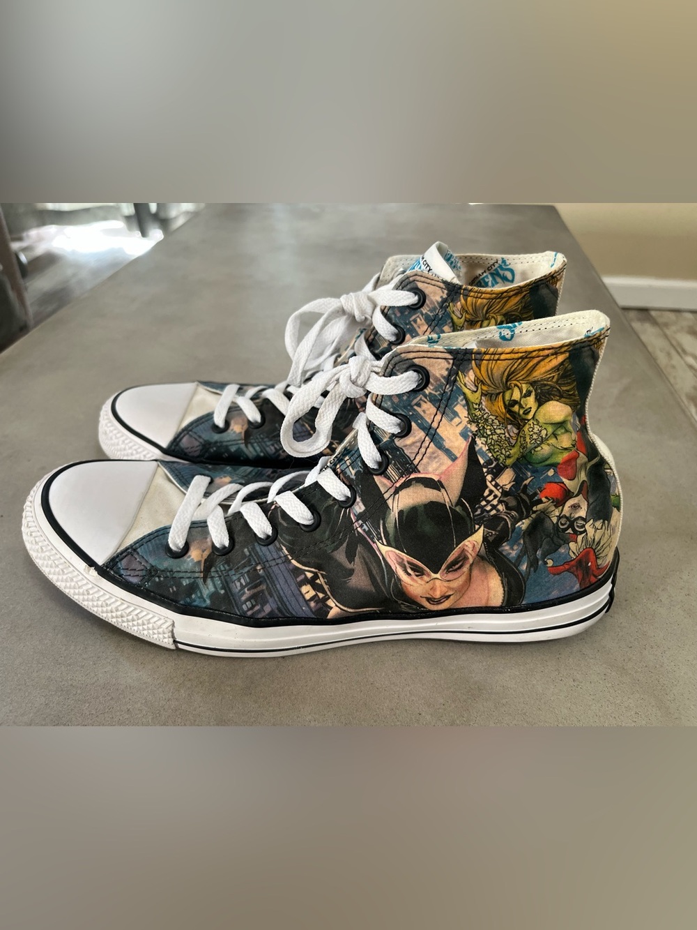 Converse All Star DC Comics Gotham City Sirens Catwoman Harley Quinn Size 11